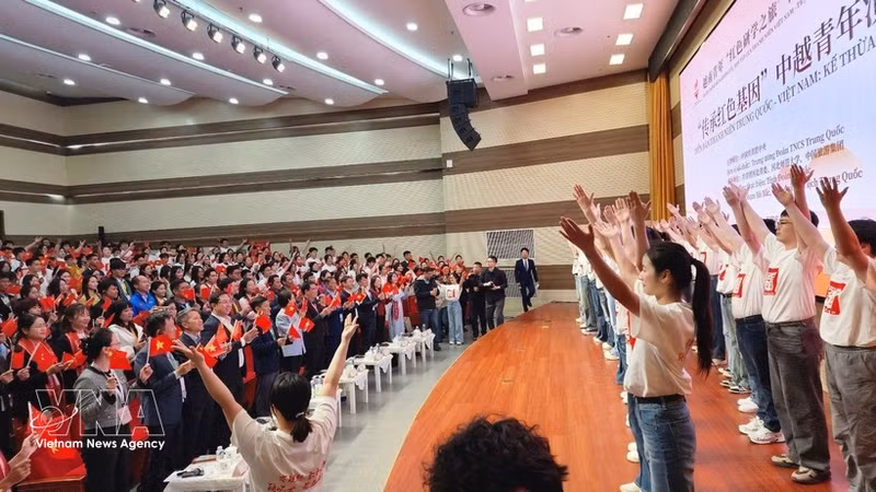 Lors du forum. Photo : VNA