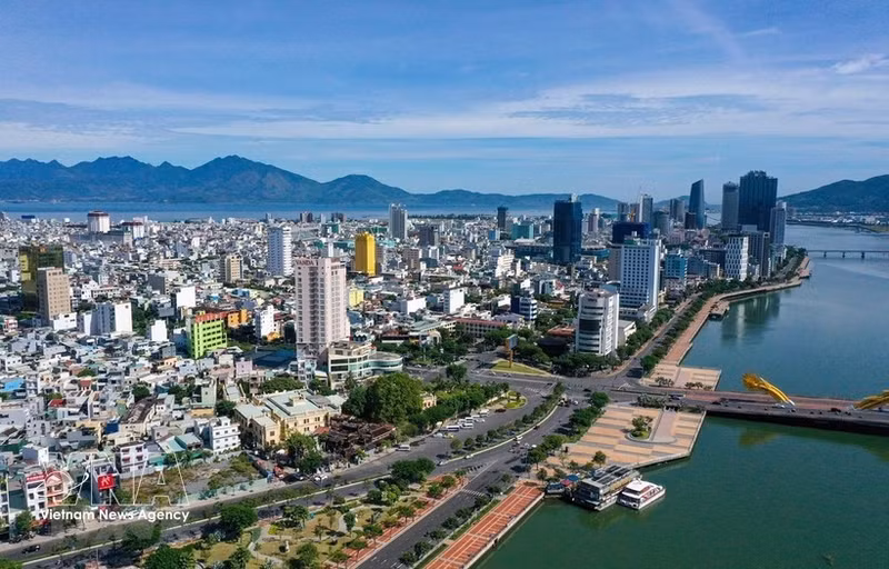 Da Nang s'est positionnée très tôt comme un « nouveau pôle de convergence pour les capitaux verts et la finance numérique ». Photo : VNA.