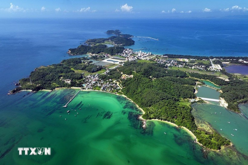 L'île Cô Tô Lon vue d'en haut. Photo : VNA.
