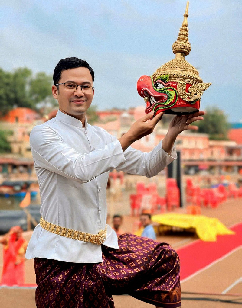 Un enseignant Khmer garde vivante la flamme de l’art national sur les bancs de l’université