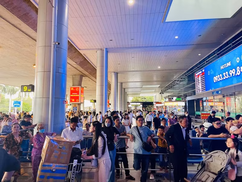 Ericsson et VNPT coopèrent pour moderniser la connectivité aéroportuaire au Vietnam