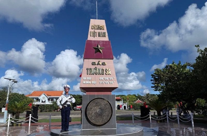 Truong Sa : un avant-poste solide, animé par la confiance envers le Parti