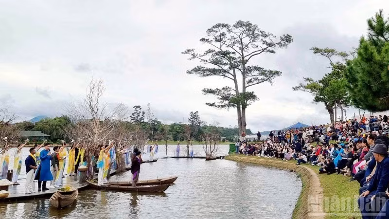 Lam Dong : développement de trois zones clés pour devenir un « point de repère » national