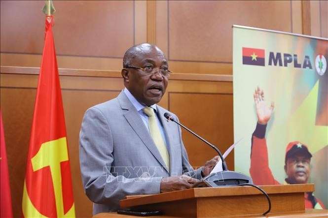 Manuel Domingos Augusto, membre du Bureau politique et secrétaire du Comité central chargé des relations extérieures du Mouvement populaire de libération de l’Angola (MPLA). Photo : VNA.