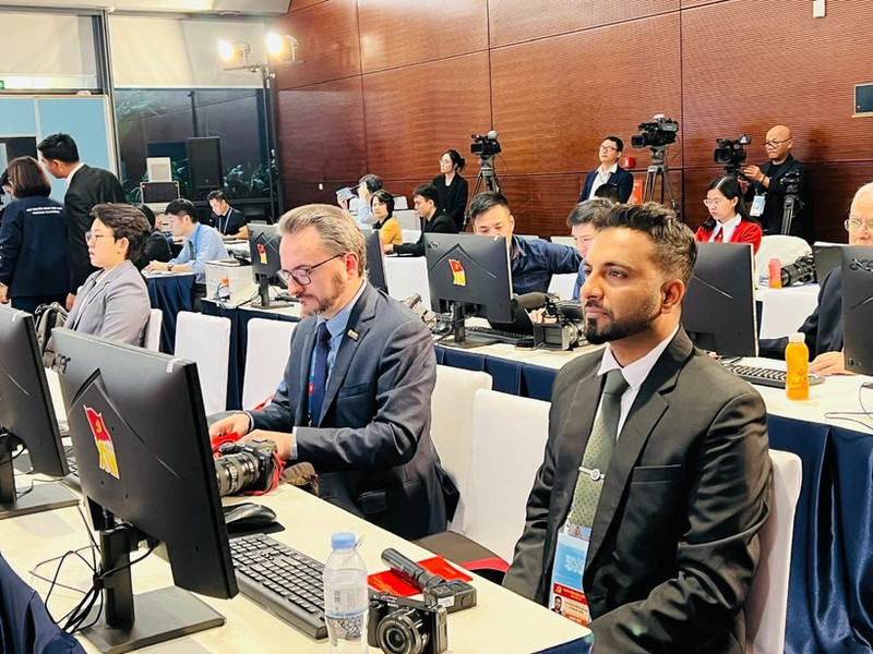 Des représentants internationaux assistent au 14e Congrès national du PCV au Centre national des congrès. Photo : VNA.