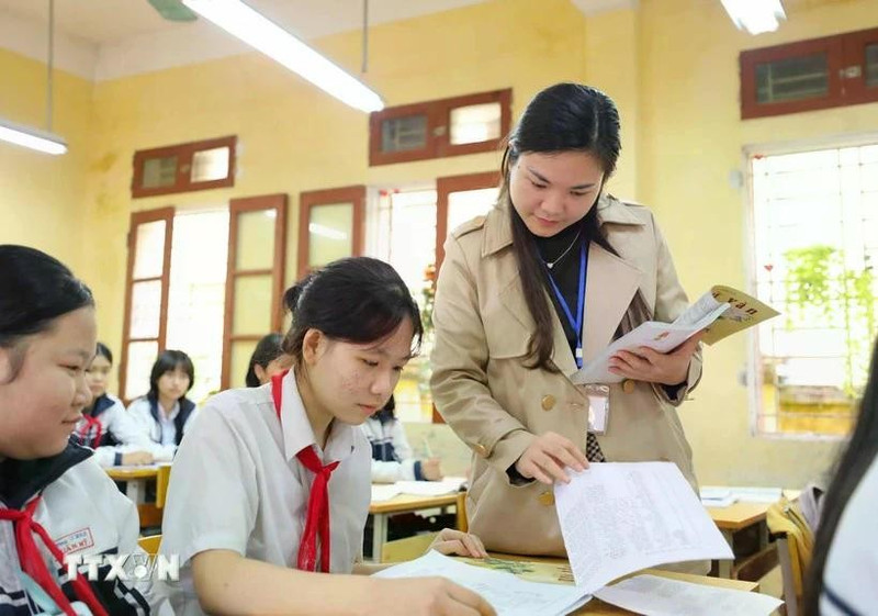 Le Représentant de l'UNESCO salue l'adoption par le Vietnam de la Loi sur les Enseignants. Photo : VNA.
