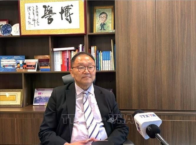 Le Professeur Wong Kam-fai de l'Université chinoise de Hong Kong et membre du Conseil législatif de Hong Kong. Photo: VNA