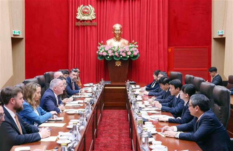 Vietnam - États-Unis : renforcer la coopération en matière de sécurité et d’application de la loi.