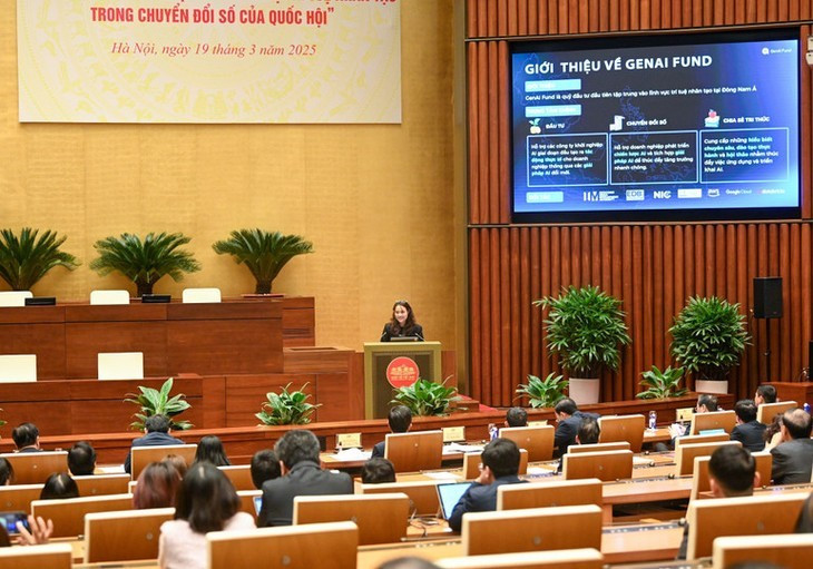Vue d'ensemble la conférence. Photo : Duy Linh/Assemblée nationale vietnamienne.