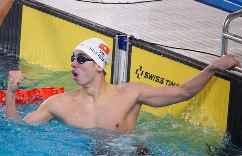 Le Vietnam éclabousse les Championnats de natation en eau libre d’Asie du Sud-Est.
