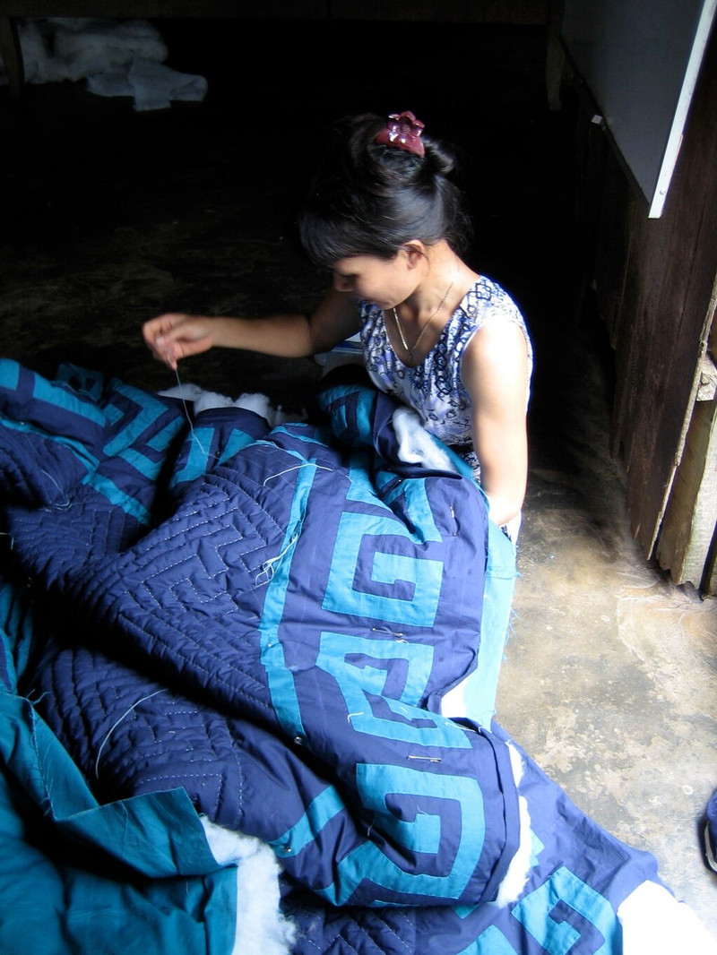 Mekong Quilts est vraiment une entreprise de femmes pour les femmes.