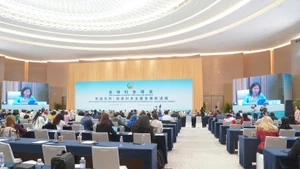 La présidente de l’Union des femmes du Vietnam, Nguyen Thi Tuyen, participe à la Réunion mondiale des dirigeants sur les femmes 2025 à Pékin. Photo : VNA.