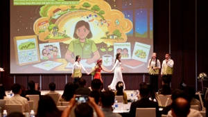 Lors de la cérémonie de célévration de 20 années de présence de GNI au Vietnam. Photo : thoidai.com.vn
