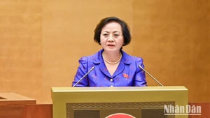 La ministre de l'Intérieur Pham Thi Thanh Tra prend la parole. Photo : VNA.