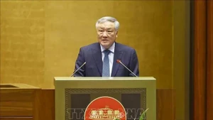 Le vice-Premier ministre permanent, Nguyen Hoa Binh. Photo : VNA.