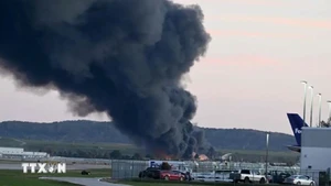 L'avion cargo UPS s'est écrasé et a pris feu à Louisville. Photo : Getty Images/VNA.