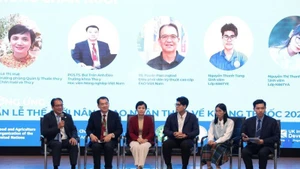 Lors du « Forum de la jeunesse pour l’action contre la résistance aux antimicrobiens ». Photo : NDEL