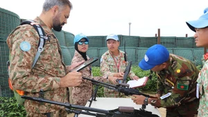 L'équipe d'inspection de l'UNISFA a procédé à une évaluation complète des équipements, des installations de la 3e unité du génie vietnamienne. Photo : ONU.