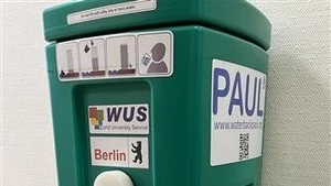 Unité mobile de traitement de l’eau PAUL (Portable Aqua Unit for Lifesaving). Photo : VNA