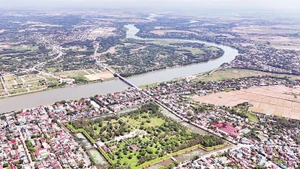 Le monument national spécial et les sites commémoratifs de l'ancienne citadelle de Quang Tri devraient couvrir environ 454 hectares, répartis dans la zone environnante. Photo : NDEL.