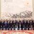 Le président de l’Assemblée nationale vietnamienne, Tran Thanh Man, et le président du Comité permanent de l’Assemblée populaire nationale de Chine, Zhao Leji, entourés des délégations des deux pays, au Grand Palais du Peuple à Pékin, le 12 octobre 2026. Photo : VNA.