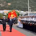 Le président de l’Assemblée nationale, Tran Thanh Man, passe en revue la garde d’honneur de la 189e Brigade de sous-marins, à la base militaire de Cam Ranh, relevant de la 4e Région navale. Photo : VNA. 