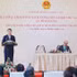 Le Premier ministre Le Minh Hung rencontre le personnel des représentations vietnamiennes en Inde. Photo : VNA. 