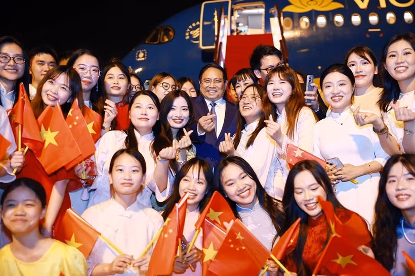 vnapotalthutuongphamminhchinhketthucchuyenlamviectaitrungquoc8116267-1750945867684536757853.png