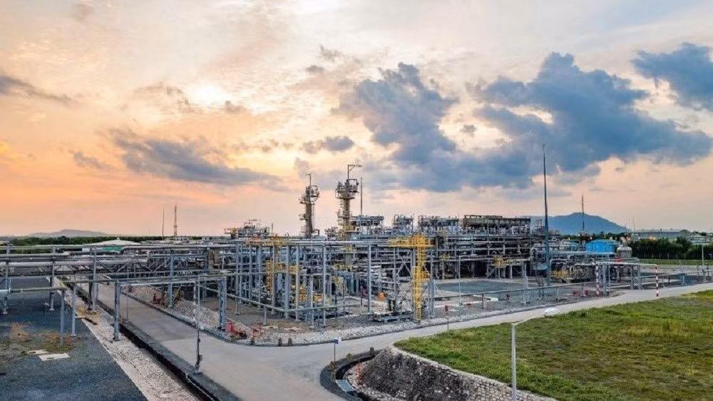 usine-traitement-gaz-dinh-co.jpg