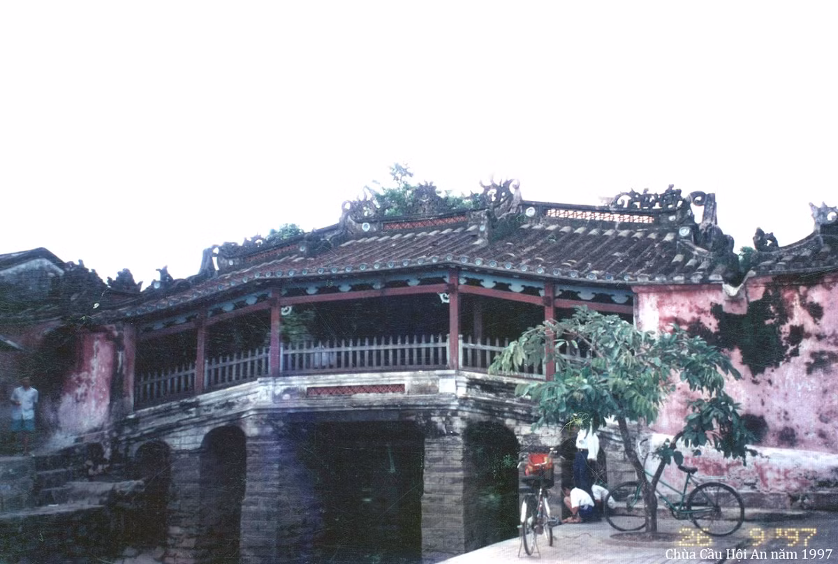 chua-cau-1.jpg