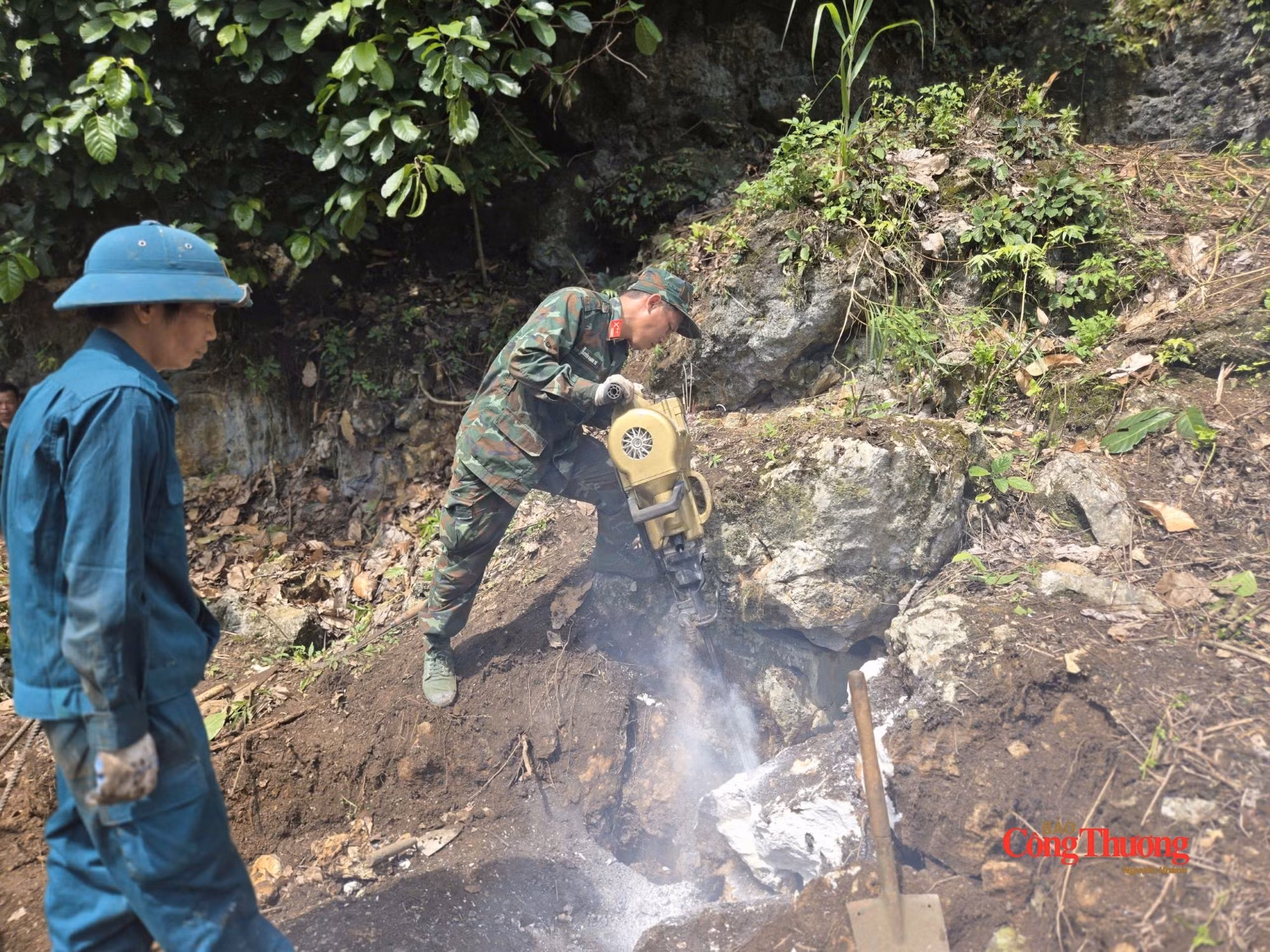 vi-xuyen-tunnel-2.jpg