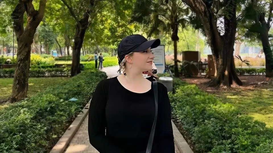 becky.jpg