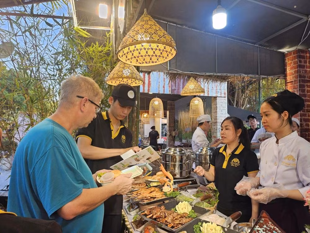 touristes-cuisine-plo.jpg