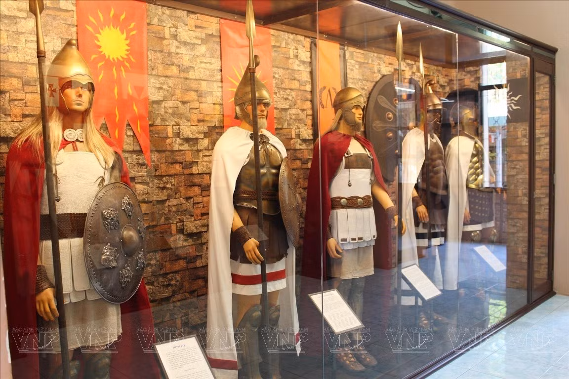 armes-grece-vna.jpg