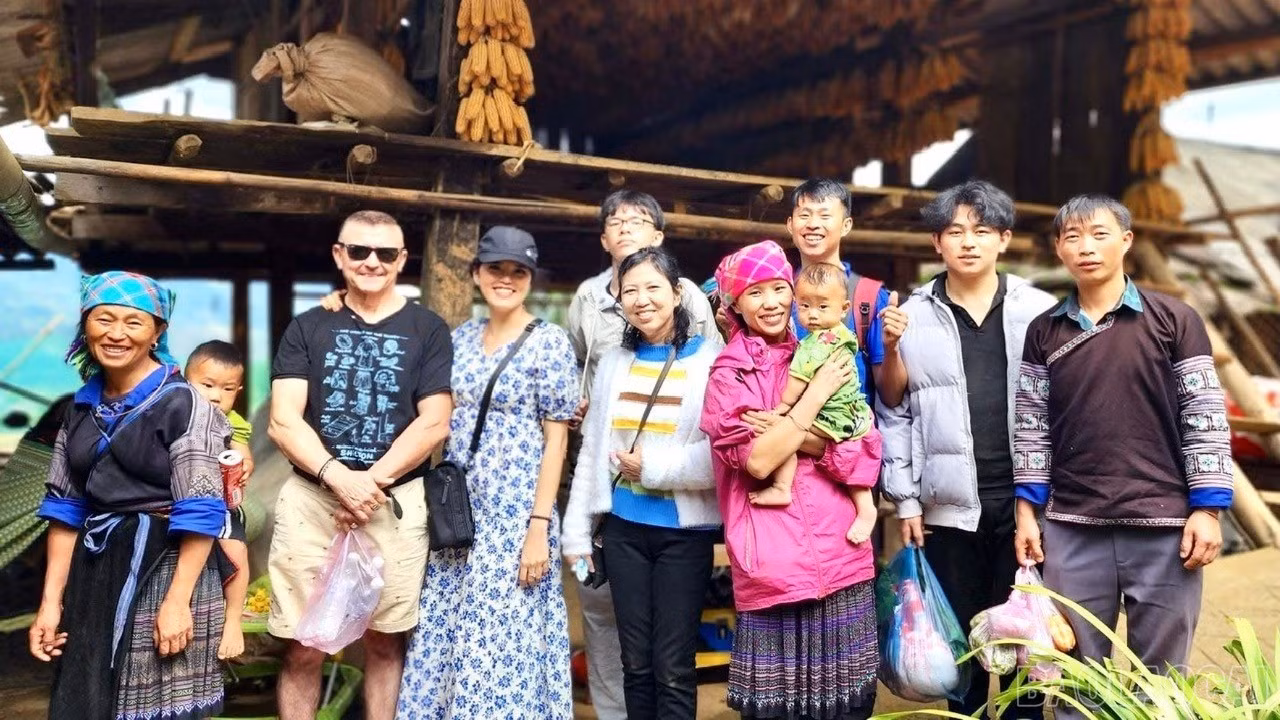 couple-a-su-visiteurs-mu-cang-chai.jpg