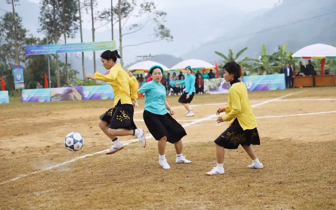 foot-phunuvietnam.jpg