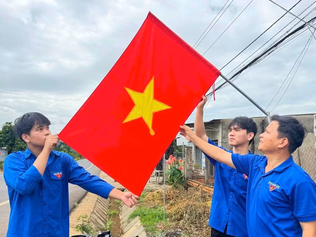 Les jeunes Vietnamiens sont fiers de leur pays. Photo : VNA.