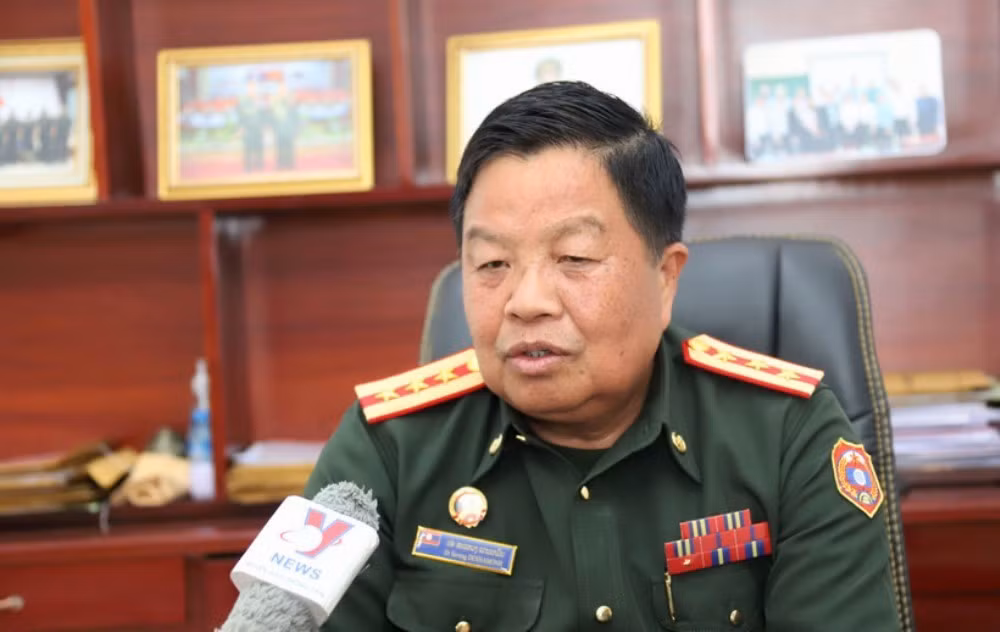 saveng-armee-laos.jpg