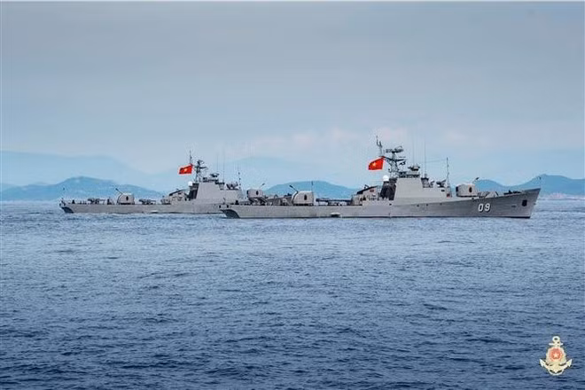 La corvette de lutte anti-sous-marine de classe 159. Photo : VNA.