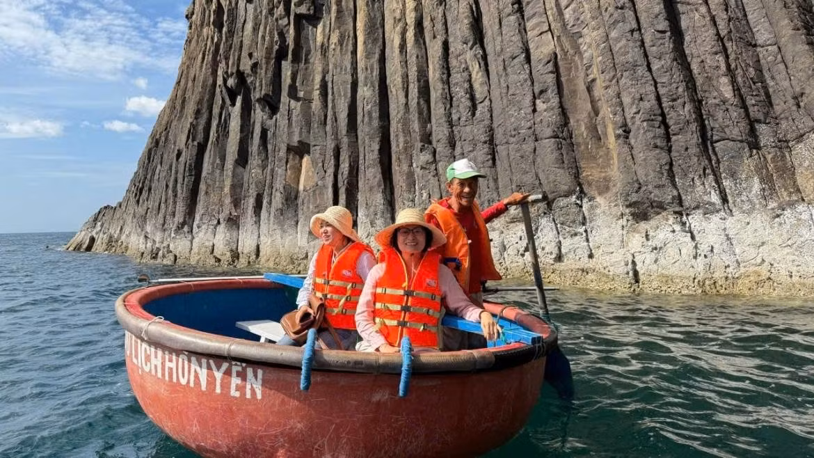 Mission de terrain dans le cadre du projet « Renforcement de la gestion de la conservation des récifs coralliens en lien avec le développement du tourisme communautaire et la valorisation du patrimoine culturel des villages de pêcheurs ». 