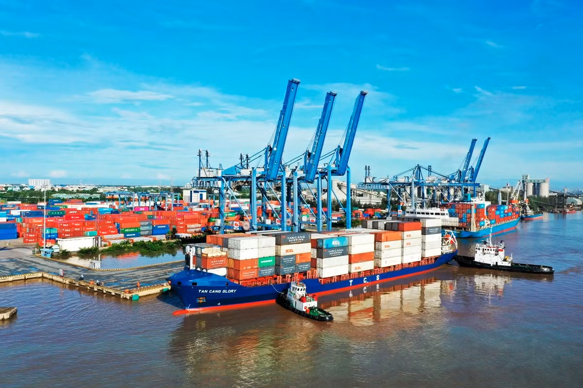 port-vneconomy.png