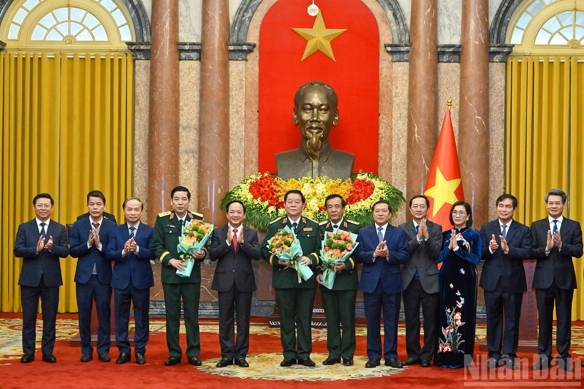 trinh-van-quyet.jpg