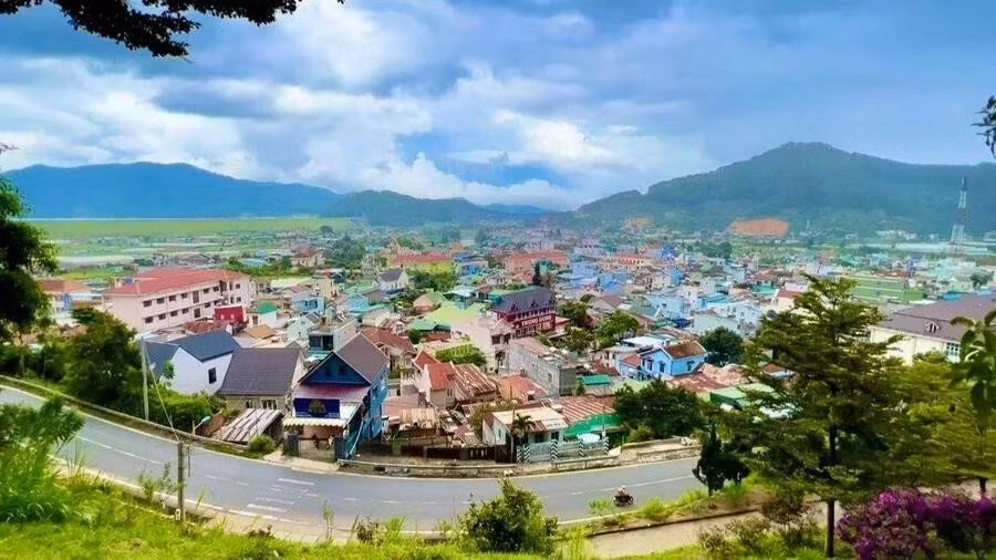 Une atmosphère paisible dans l’ancienne localité de D’Ran.