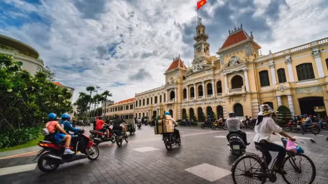 Le centre de Hô Chi Minh-Ville compte de nombreux bâtiments qui rappellent l'histoire de la guerre du Vietnam. Photo ; CNBC/Moment.