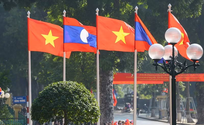 Les relations politiques entre le Vietnam et le Laos continuent d'être étroites, stables et multiformes. Photo : VNA.