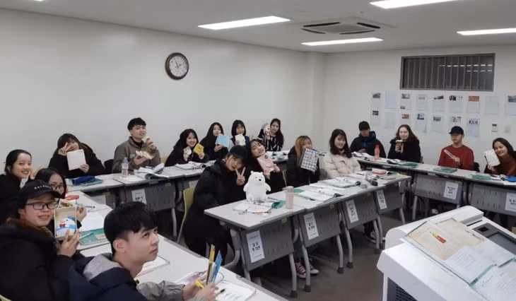 Des étudiants vietnamiens dans la ville de Daegu. Photo : tuoitre.vn