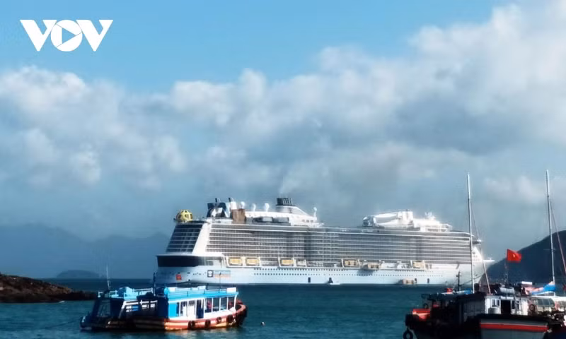 Le Spectrum of the Seas. Photo : VOV. 
