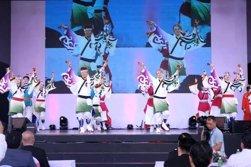 Un numéro artistique lors du 9e Festival Vietnam-Japon à Hô Chi Minh-Ville. Photo : VNA.