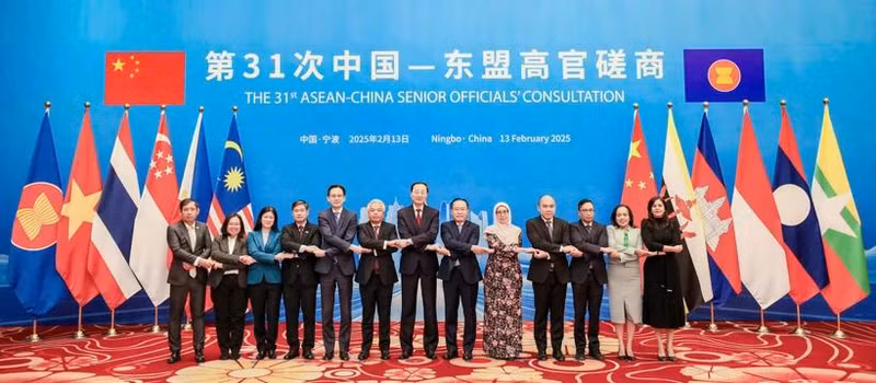 La 31e réunion de consultation des hauts fonctionnaires ASEAN-Chine s'est tenue à Ningbo. Photo : VNA.