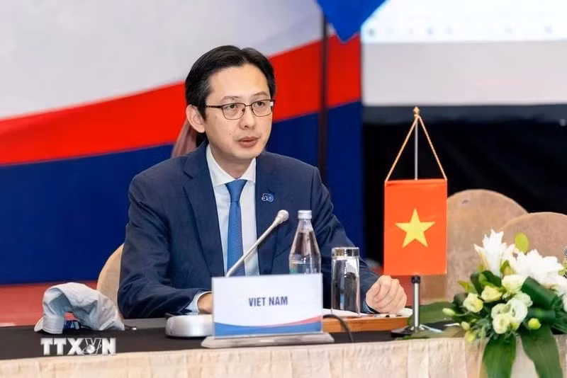 Le vice-ministre vietnamien des Affaires étrangères, Do Hung Viet, chef de la délégation des hauts officiels du Vietnam pour les affaires de l’ASEAN (SOM ASEAN Vietnam). Photo : VNA.